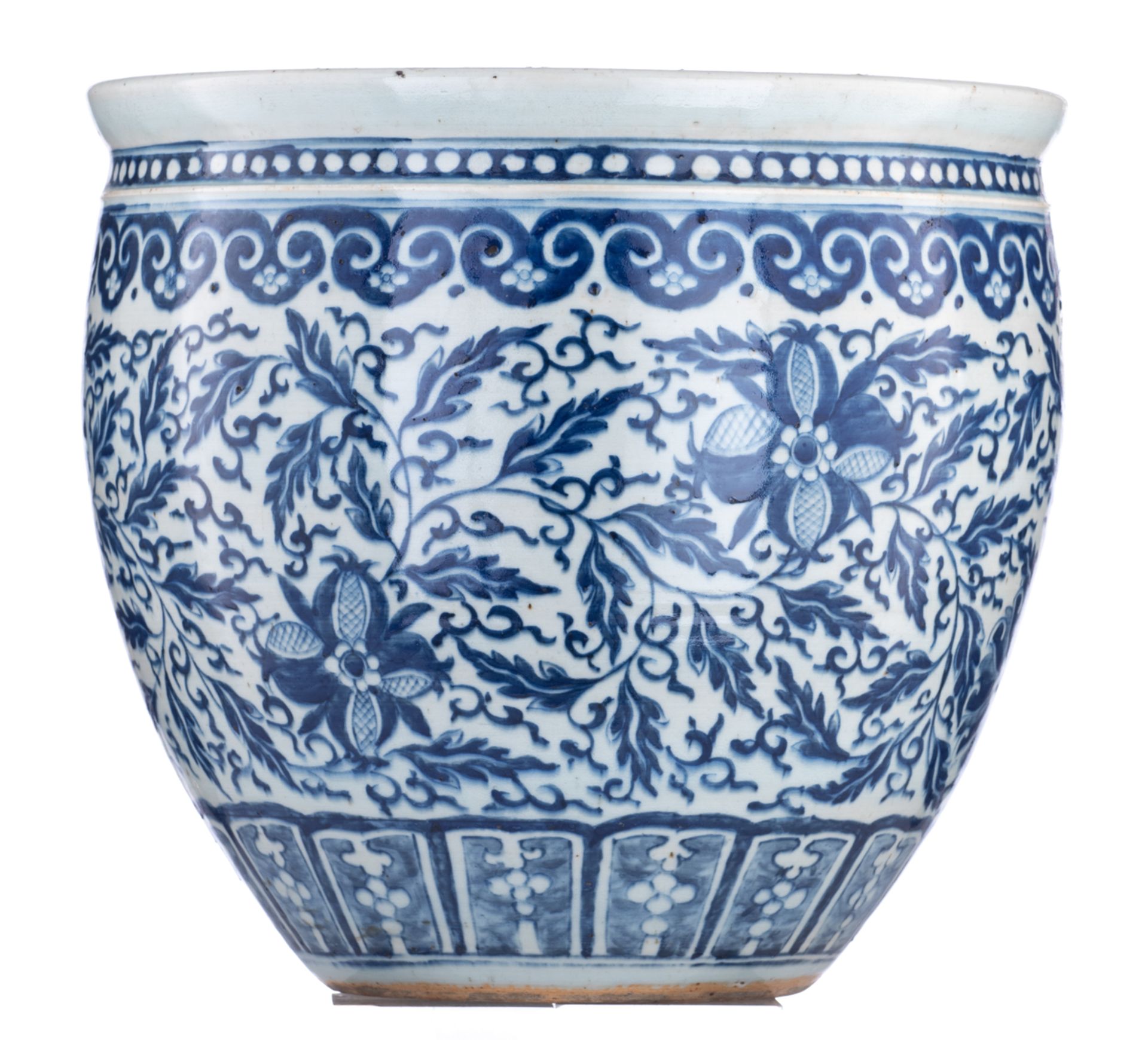 A Chinese blue and white cachepot, decorated with flower scrolls and leafy tendrils, 19thC, H 33 - ø - Image 3 of 7