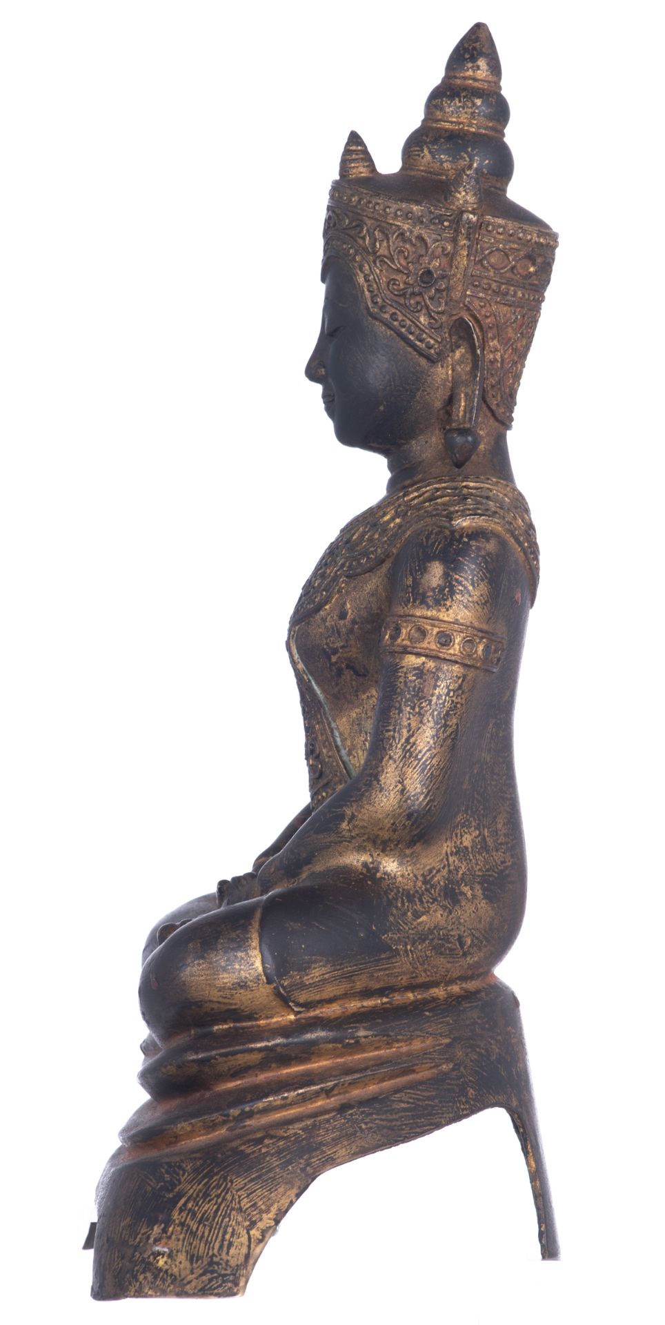 An Oriental gilt bronze seated figure of a Buddha in meditation, with semi-precious stone inlay, H 3 - Bild 2 aus 5