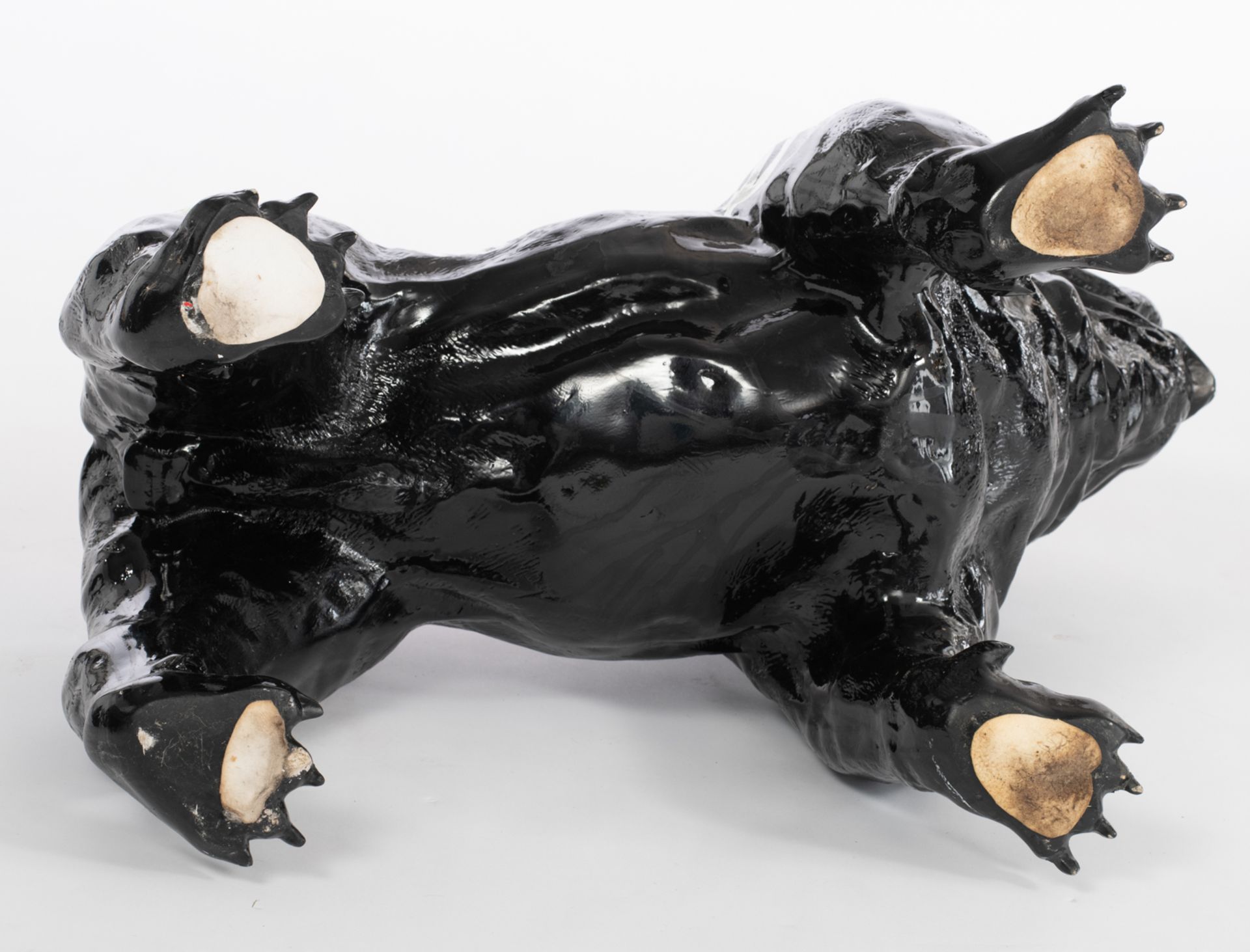 D’Haese H., 'I love you', a polychrome painted black polyester sculpture of a bulldog, H 70 - W 90 c - Bild 6 aus 7