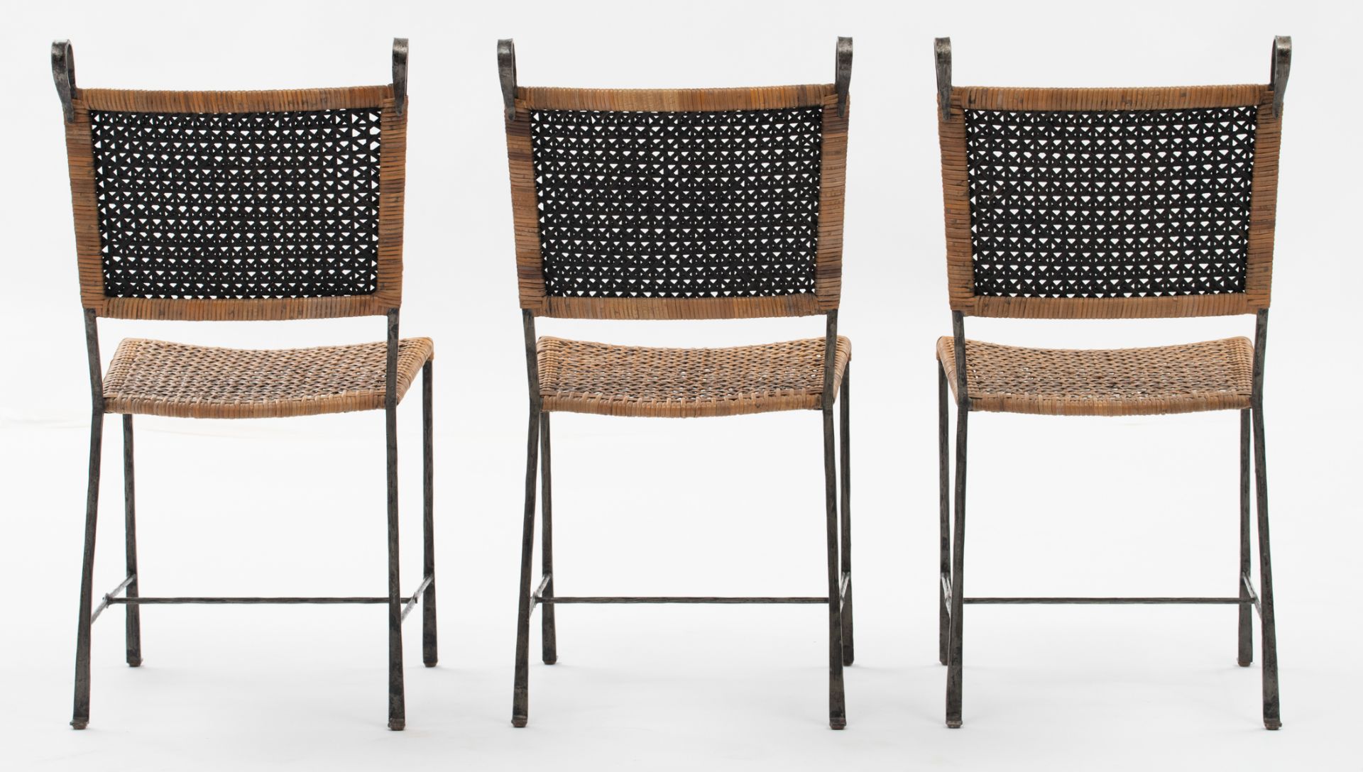 A set of six chairs by Ched Berenguer-Topacio, cast iron and rattan, H 91 - W 46 - D 55 cm - Bild 7 aus 22