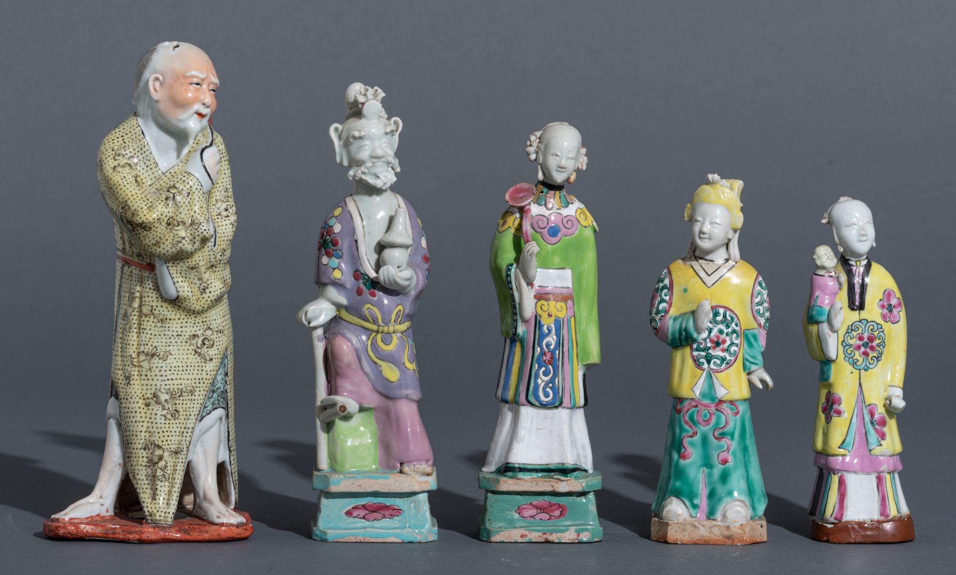 A pair of sancai Fu lions; added five polychrome decorated figures, depicting standing figures, i.e. - Image 8 of 13