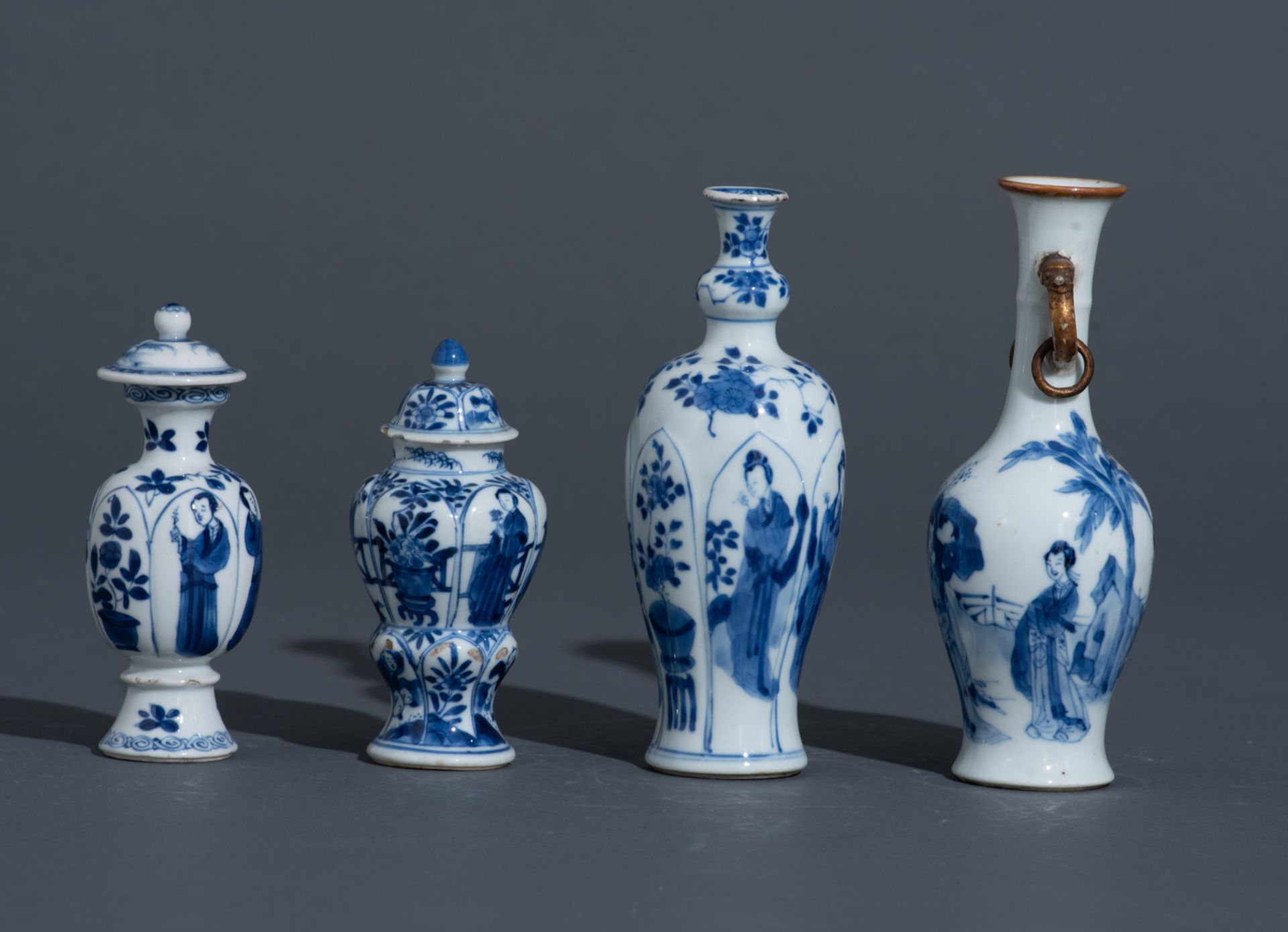 Four Chinese blue and white Kangxi period 'Long Elisa' miniature vases and three ditto floral decora - Image 5 of 17