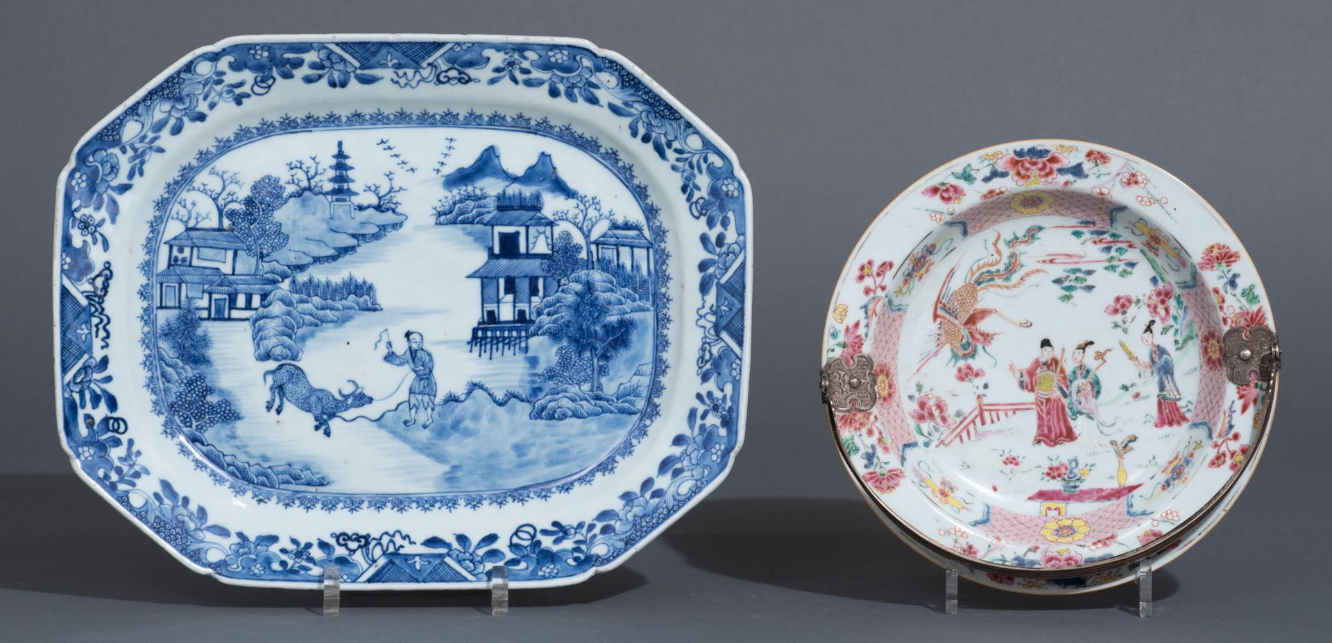 A Chinese famille rose export porcelain dish - Bild 2 aus 3