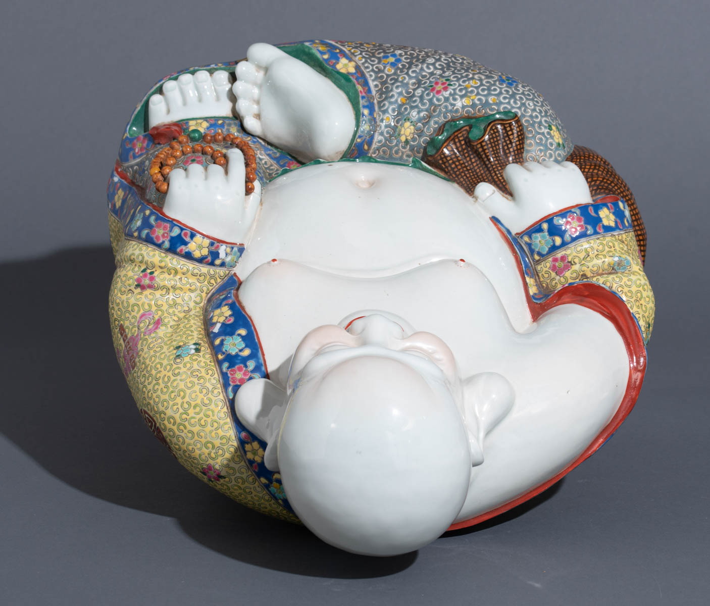 A large Chinese famille rose seated smiling Budai - Image 8 of 8