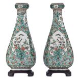 A pair of Chinese famille verte 'suantouping' garlic-mouth vases