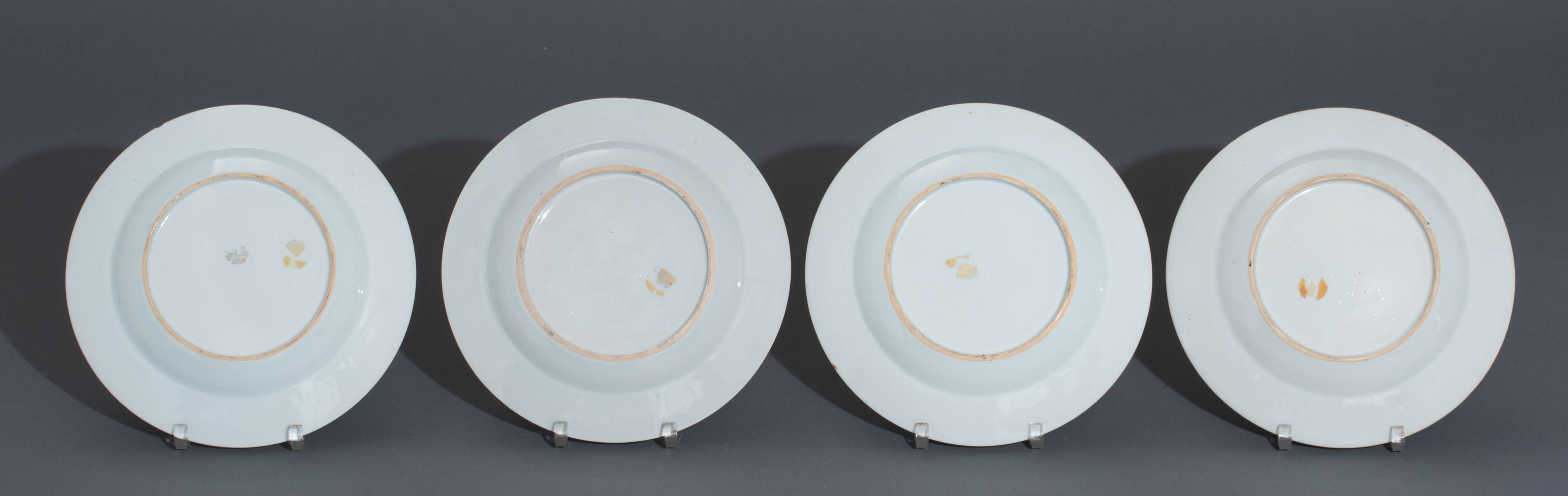 Nineteen famille rose export porcelain dishes - Image 3 of 11