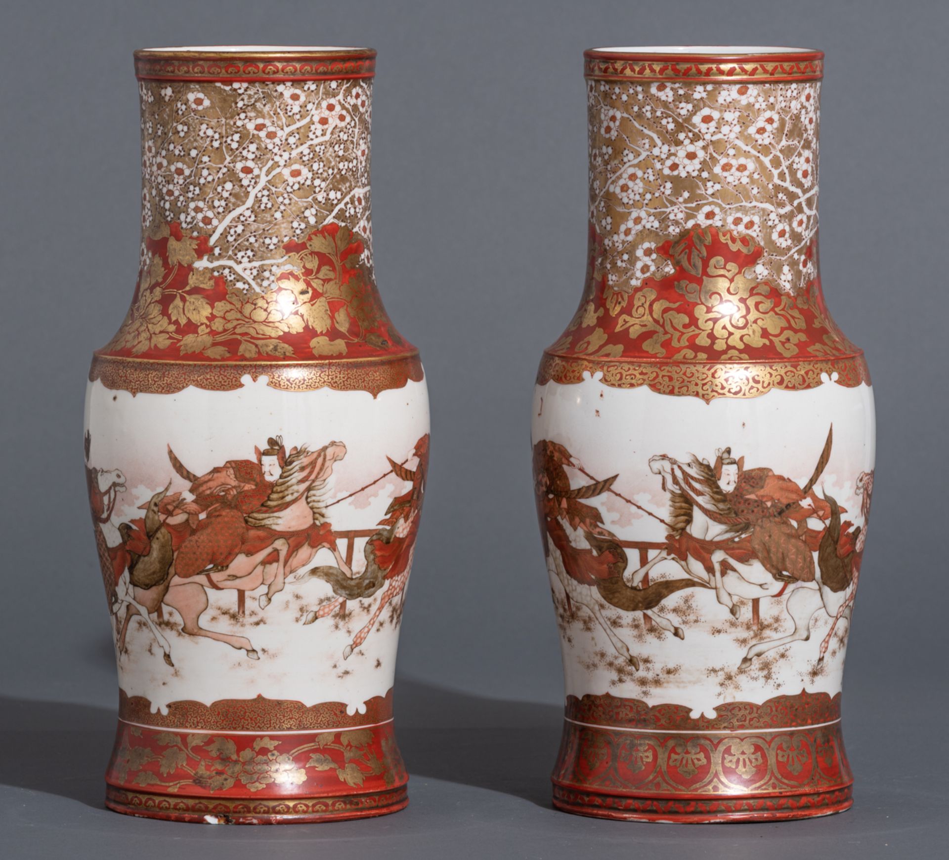 A pair of Japanese Kinrande decorated vases painted all-around with galloping horsemen - Image 12 of 17