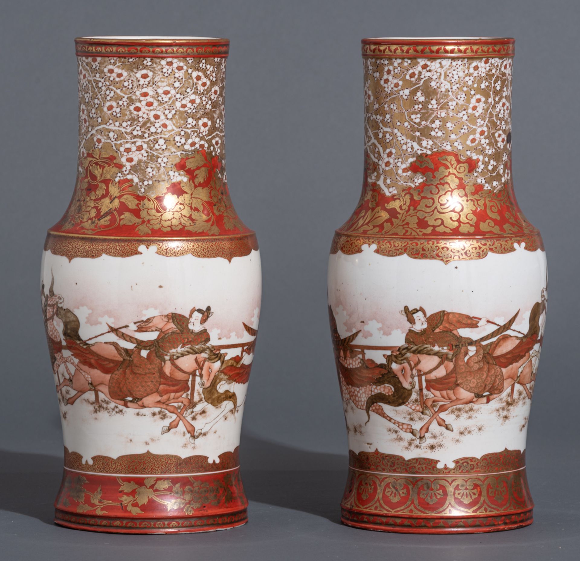 A pair of Japanese Kinrande decorated vases painted all-around with galloping horsemen - Image 10 of 17