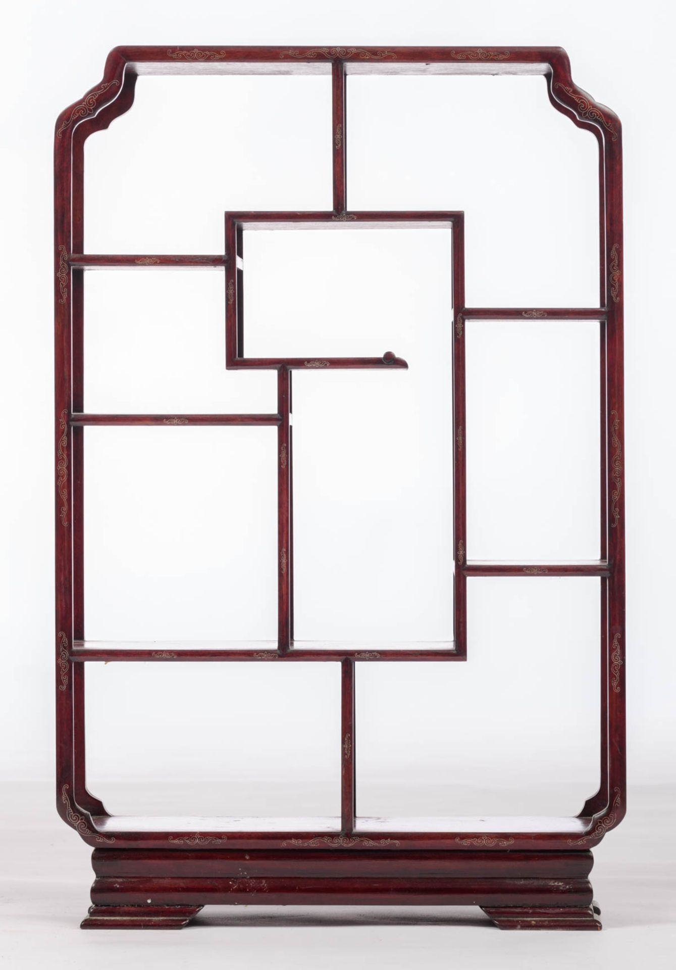 A fine Chinese rosewood stepped display cabinet - Image 5 of 8