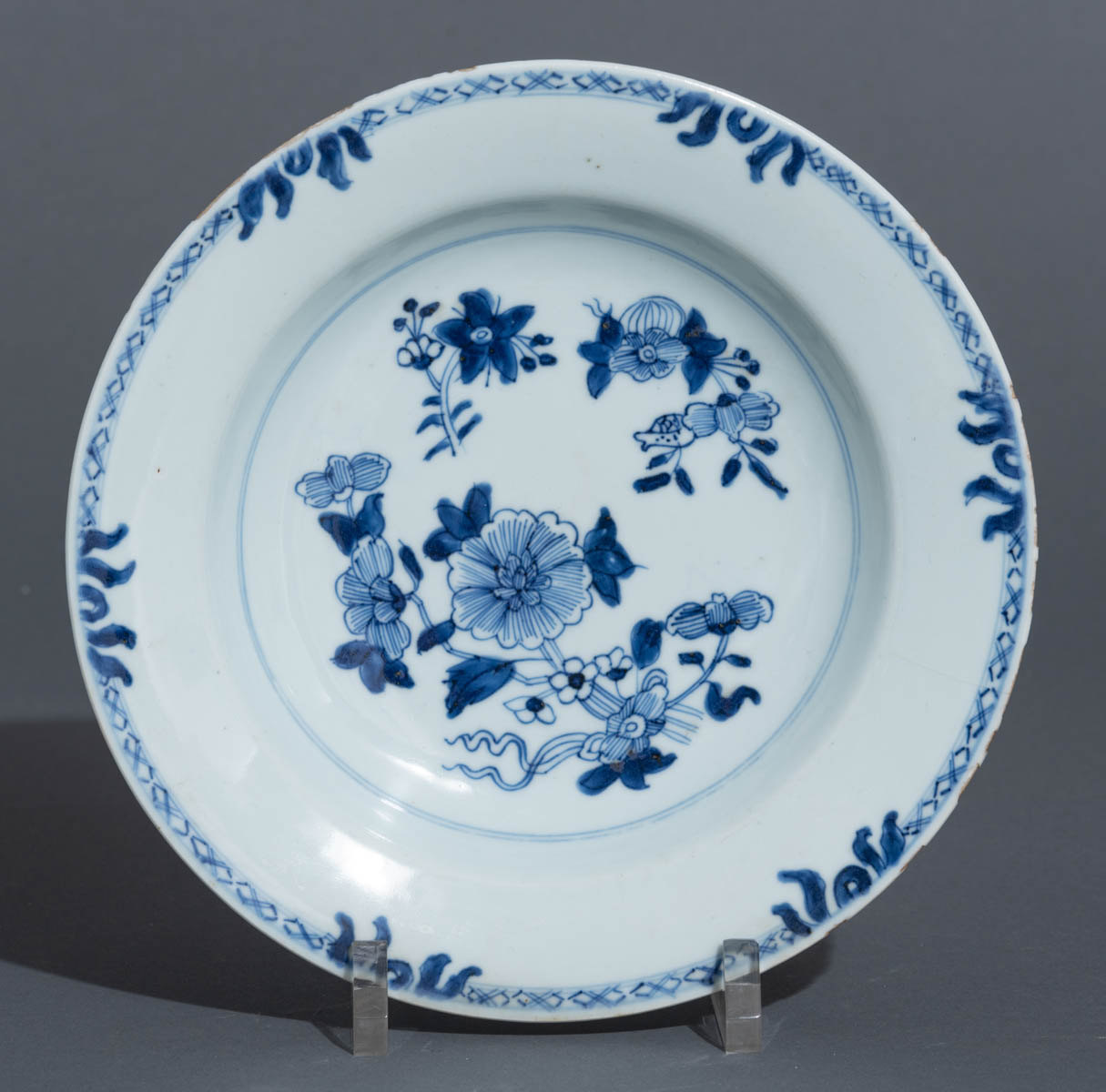 Two Chinese famille rose export porcelain dishes - Image 32 of 44