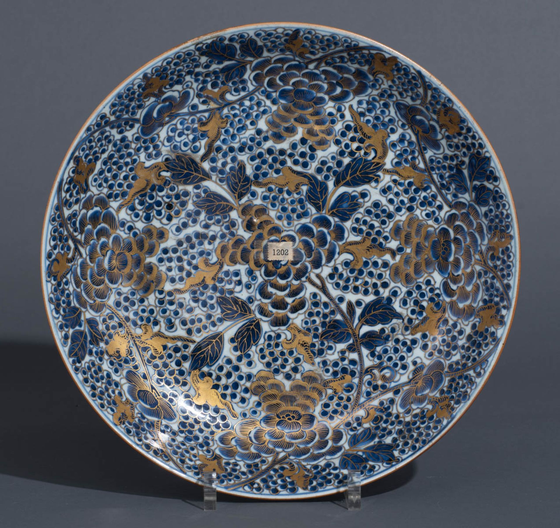 A Chinese blue and white and gilt floral decorated plate and a ditto bowl and cover; added eight dit - Image 8 of 29