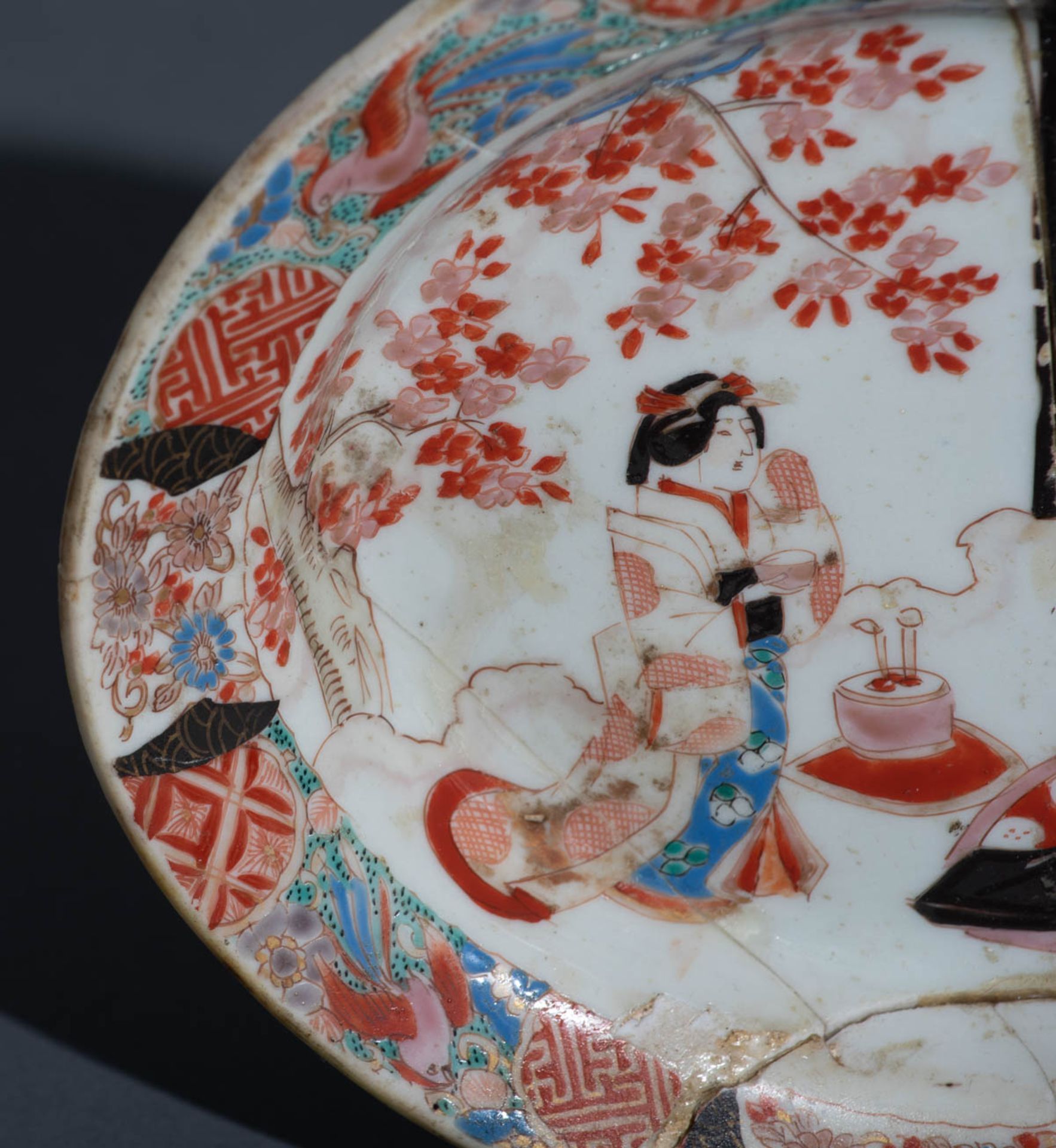 A Japanese Arita Imari assembled dinner service - Image 161 of 194