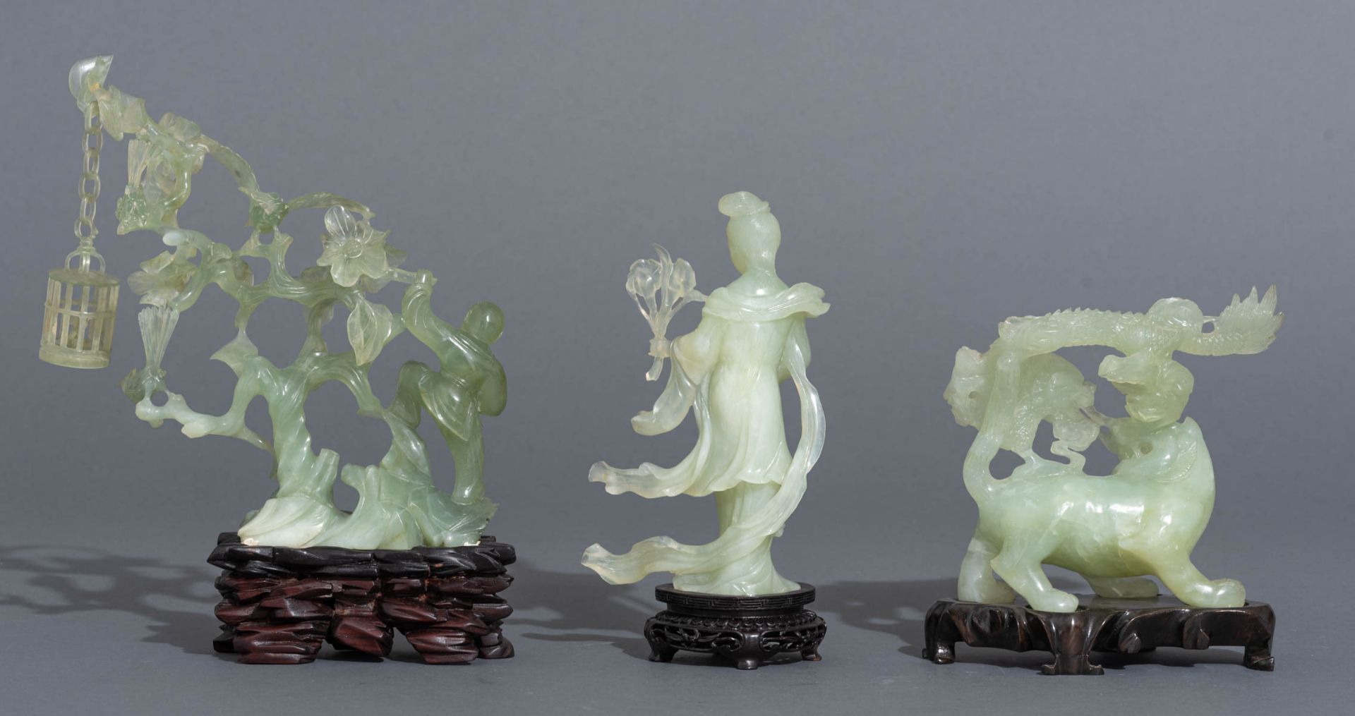A collection of ten Chinese jade - Bild 8 aus 17