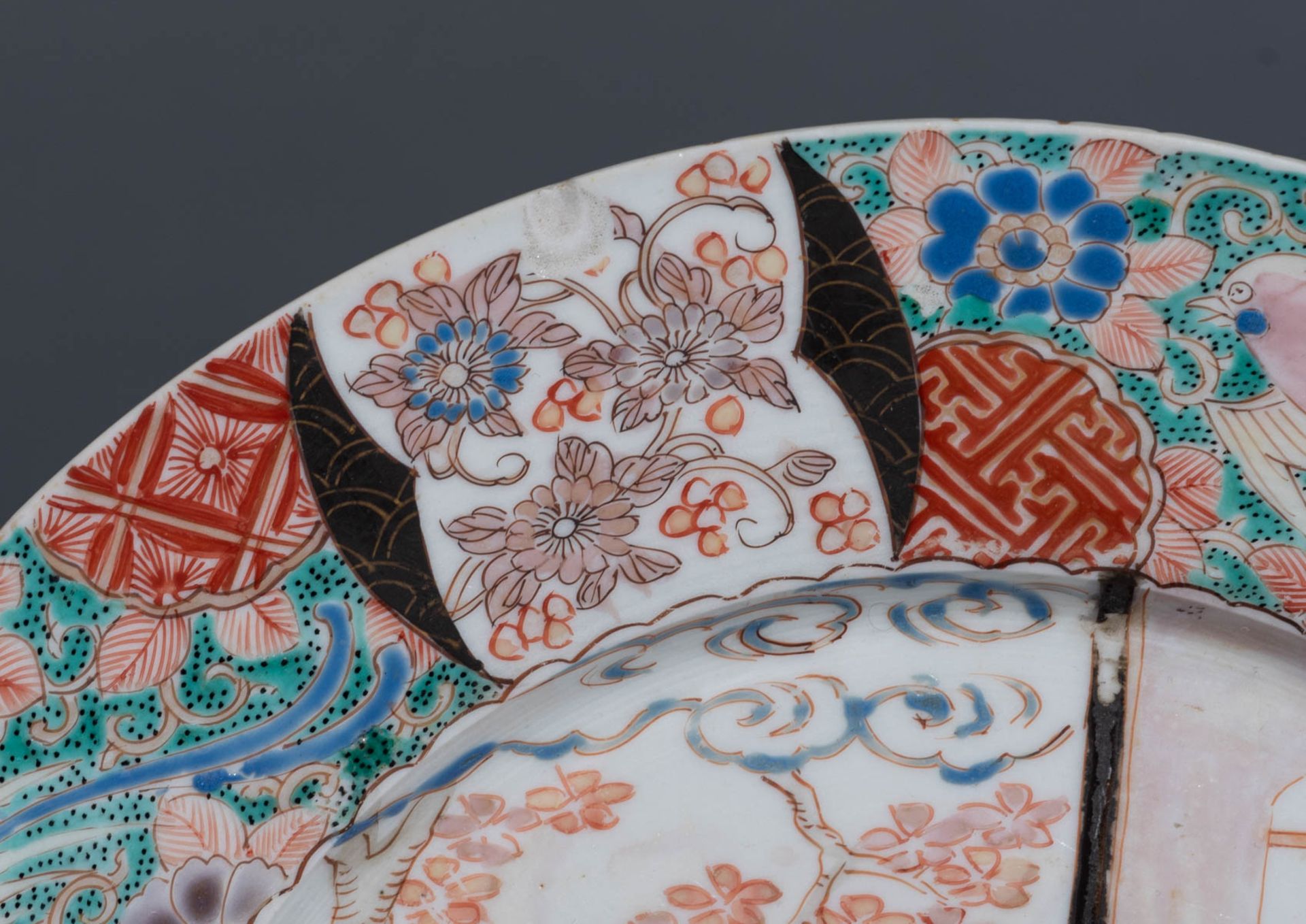 A Japanese Arita Imari assembled dinner service - Image 20 of 194