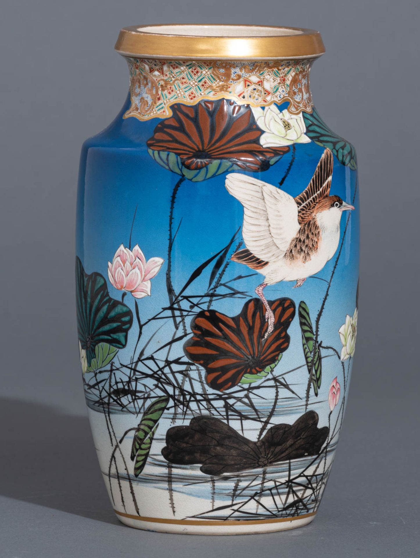 A Japanese Satusuma vase - Image 5 of 9