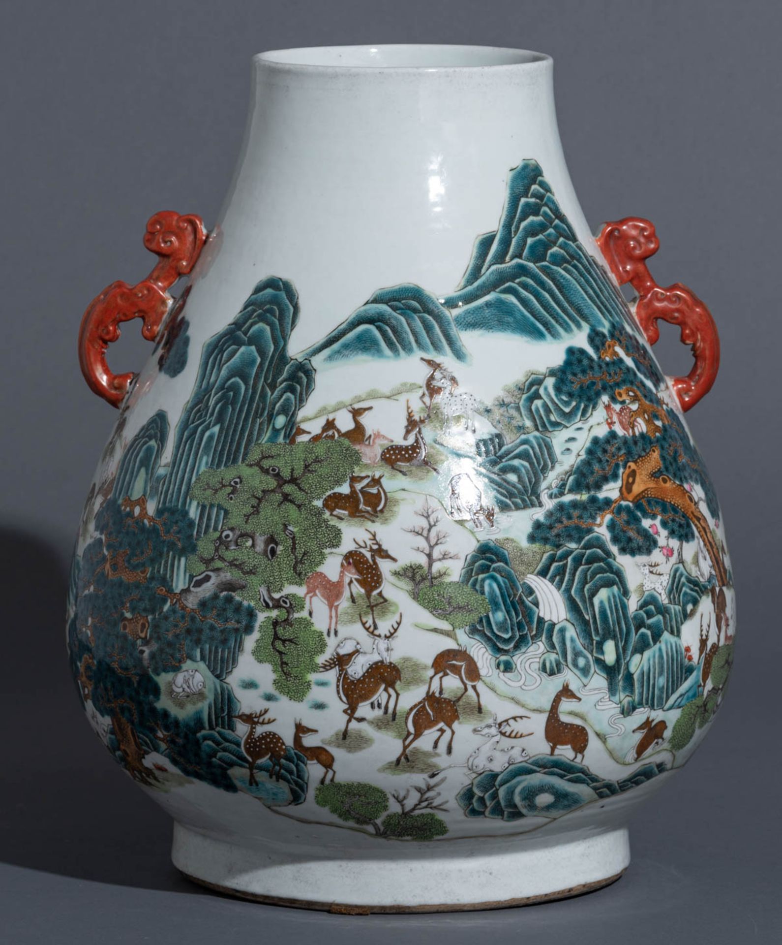 A Chinese yangcai hu vase - Bild 10 aus 16