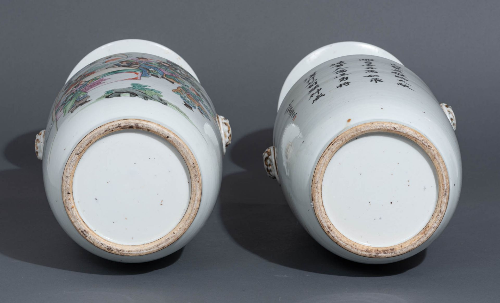 A pair of Chinese Qianjiang cai vases - Bild 7 aus 7