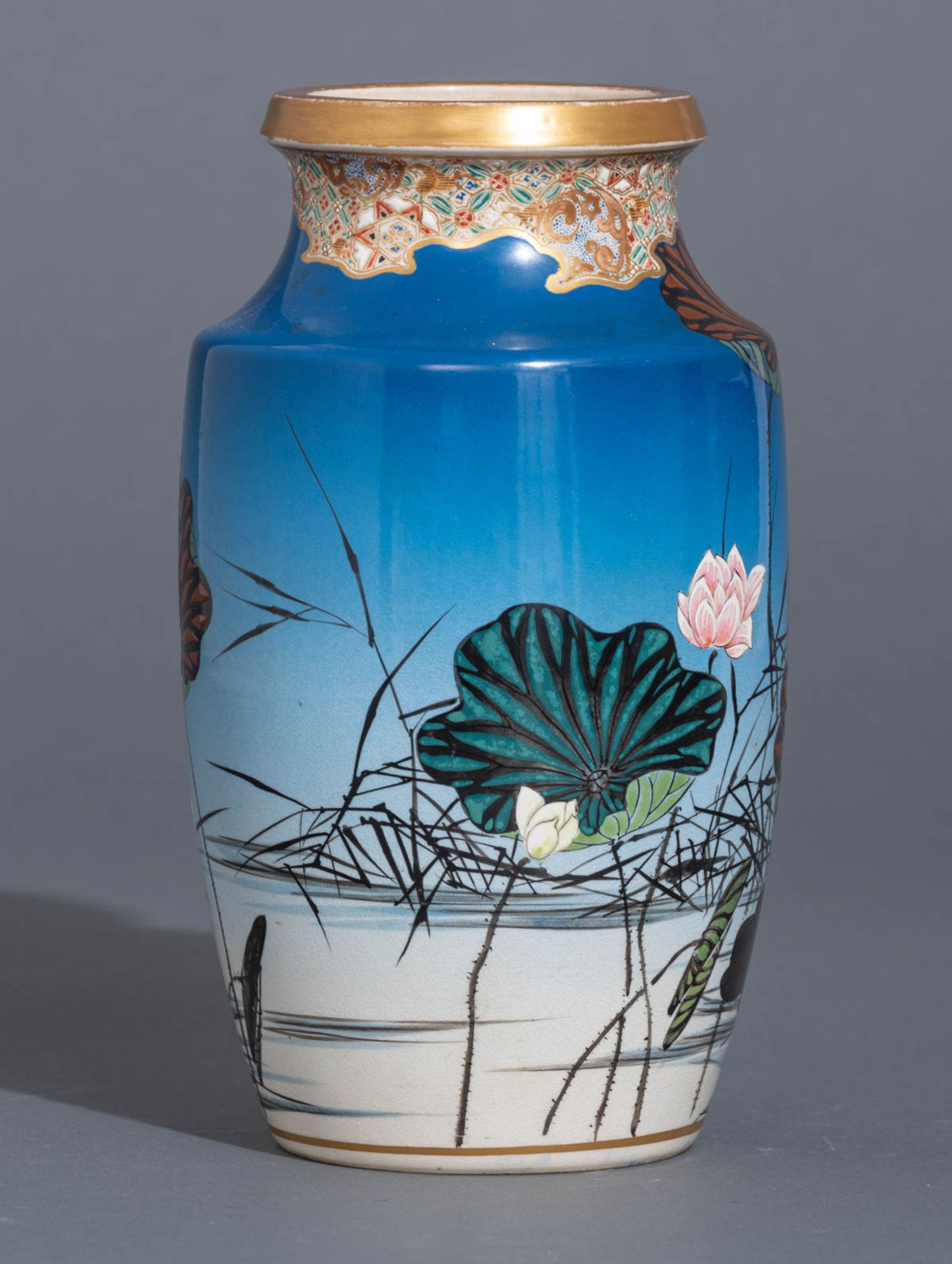 A Japanese Satusuma vase - Image 4 of 9