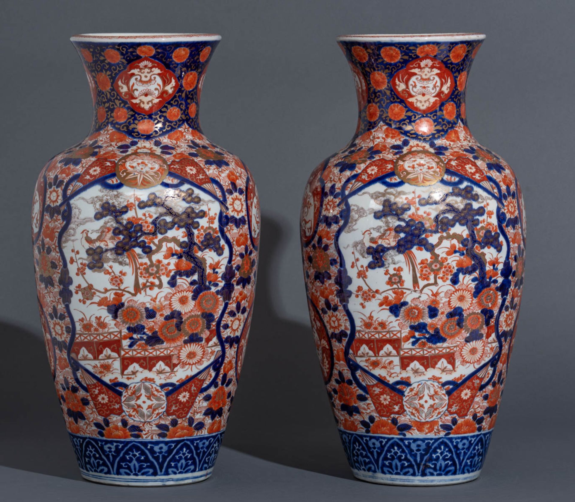 Two Japanese floral decorated Imari vases - Image 4 of 13
