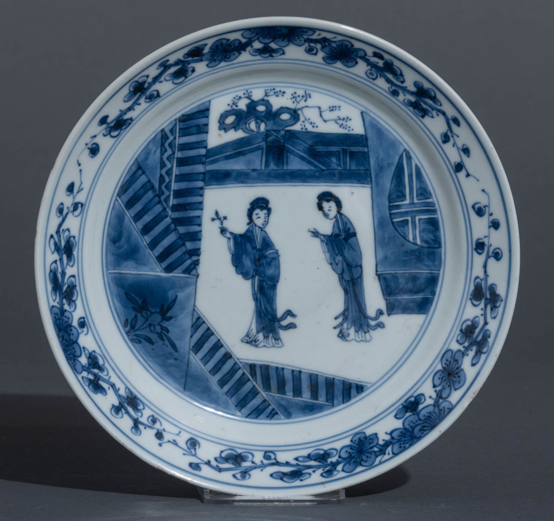 Three Chinese blue and white export porcelain dishes - Image 2 of 9