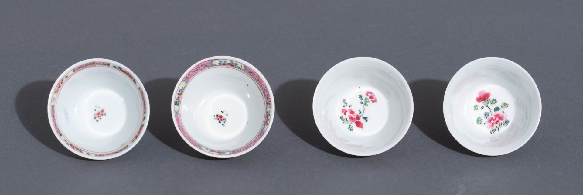 Four sets of Chinese famille rose export porcelain teacups and saucers - Image 12 of 13