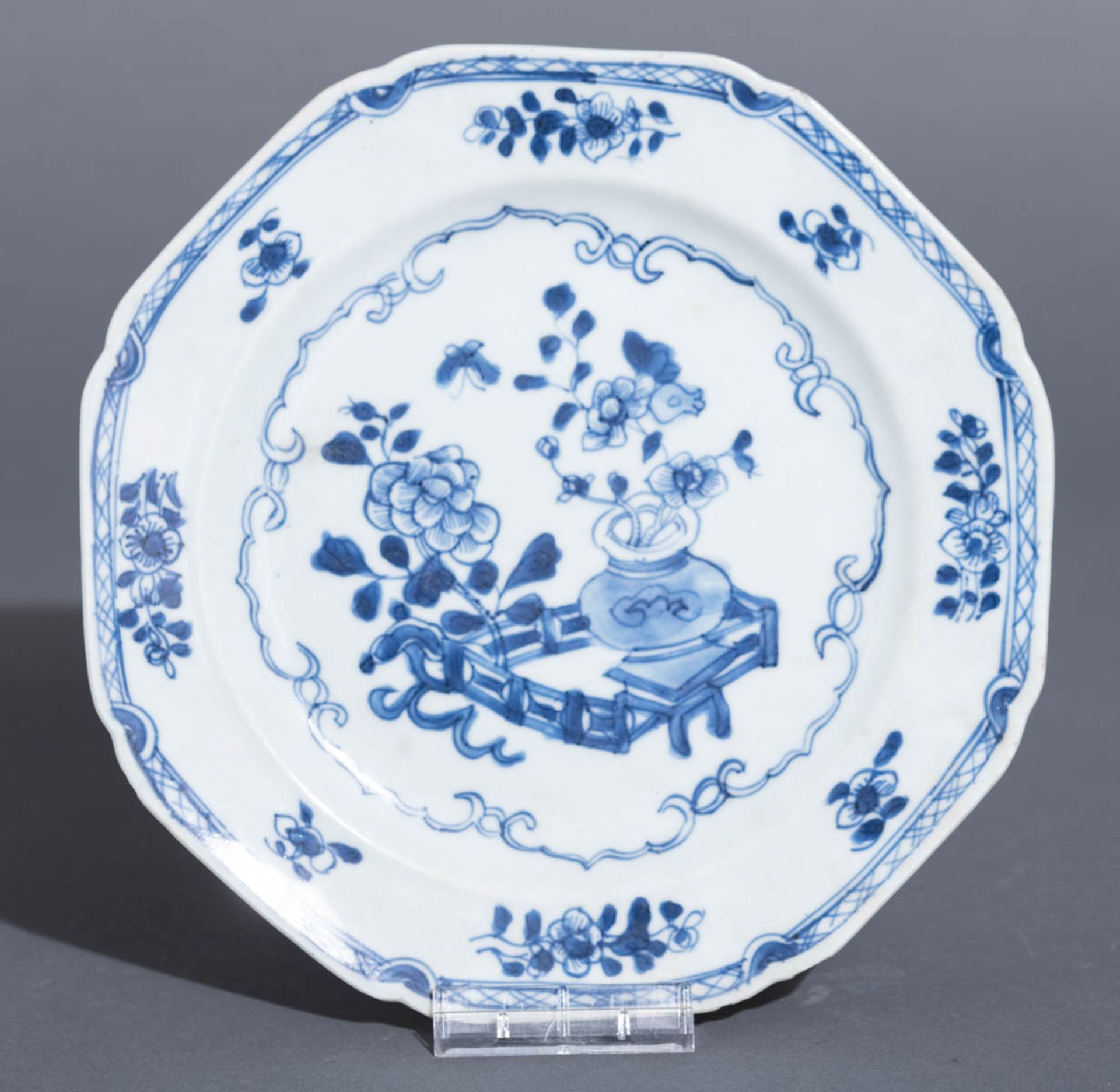 Six Chinese blue and white export porcelain dishes and a ditto octagonal Nanking ware plate - Bild 10 aus 20
