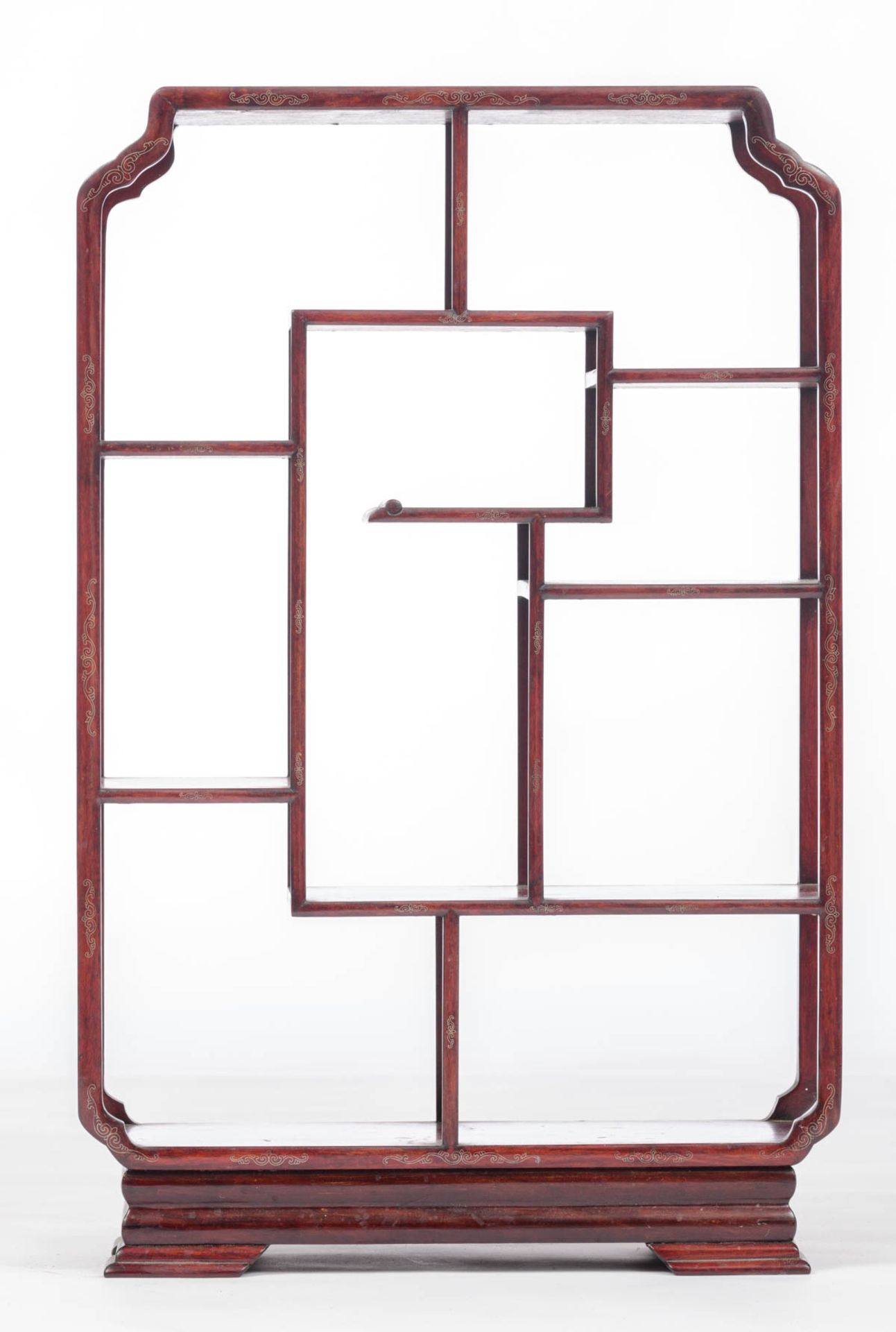 A fine Chinese rosewood stepped display cabinet - Image 3 of 8