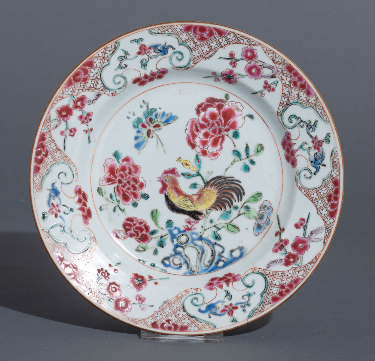 Two Chinese famille rose export porcelain dishes - Image 38 of 44