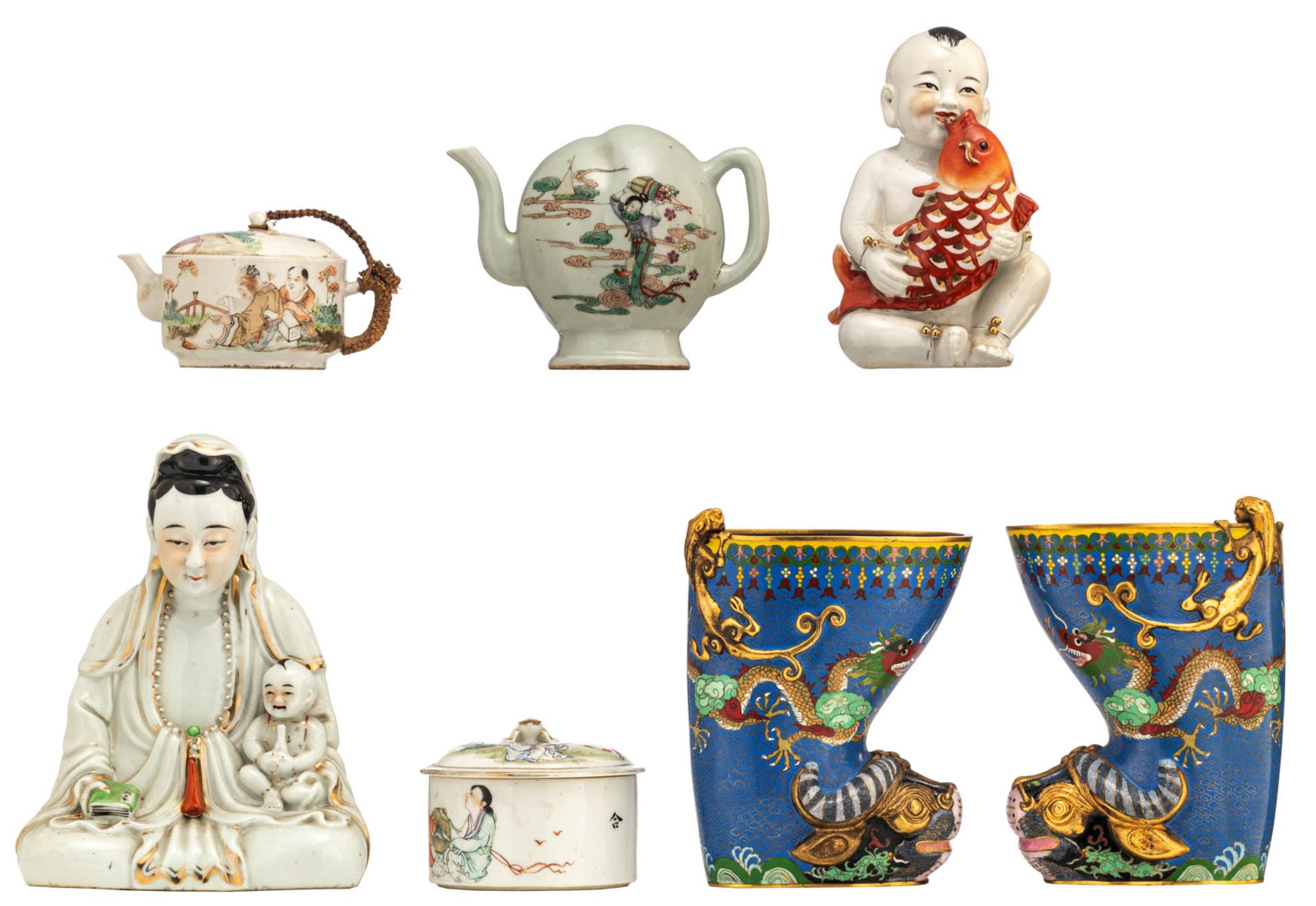 A various lot of Chinese items