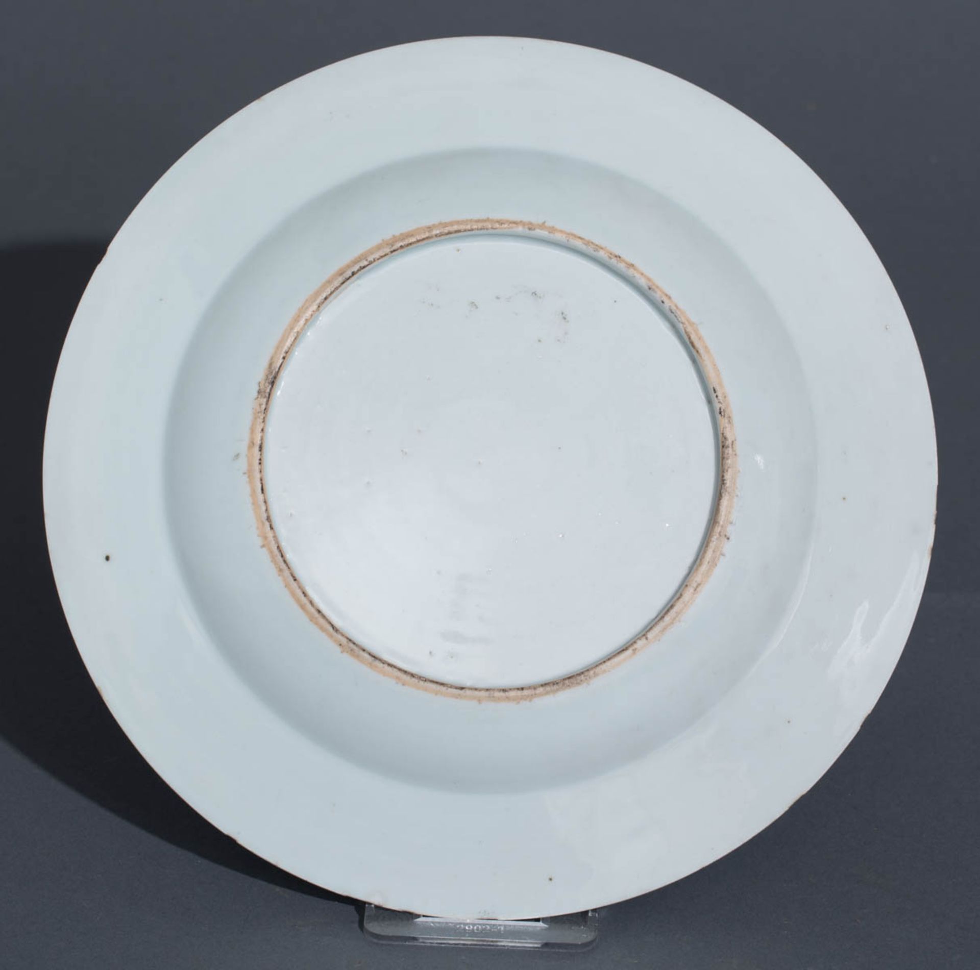 A Chinese blue and white and gilt floral decorated plate and a ditto bowl and cover; added eight dit - Image 19 of 29