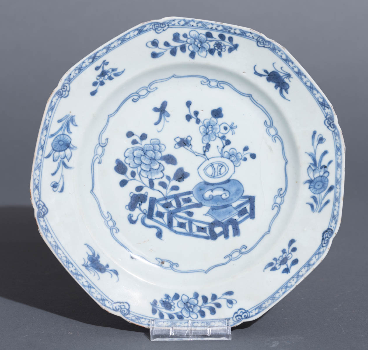 Six Chinese blue and white export porcelain dishes and a ditto octagonal Nanking ware plate - Image 8 of 20