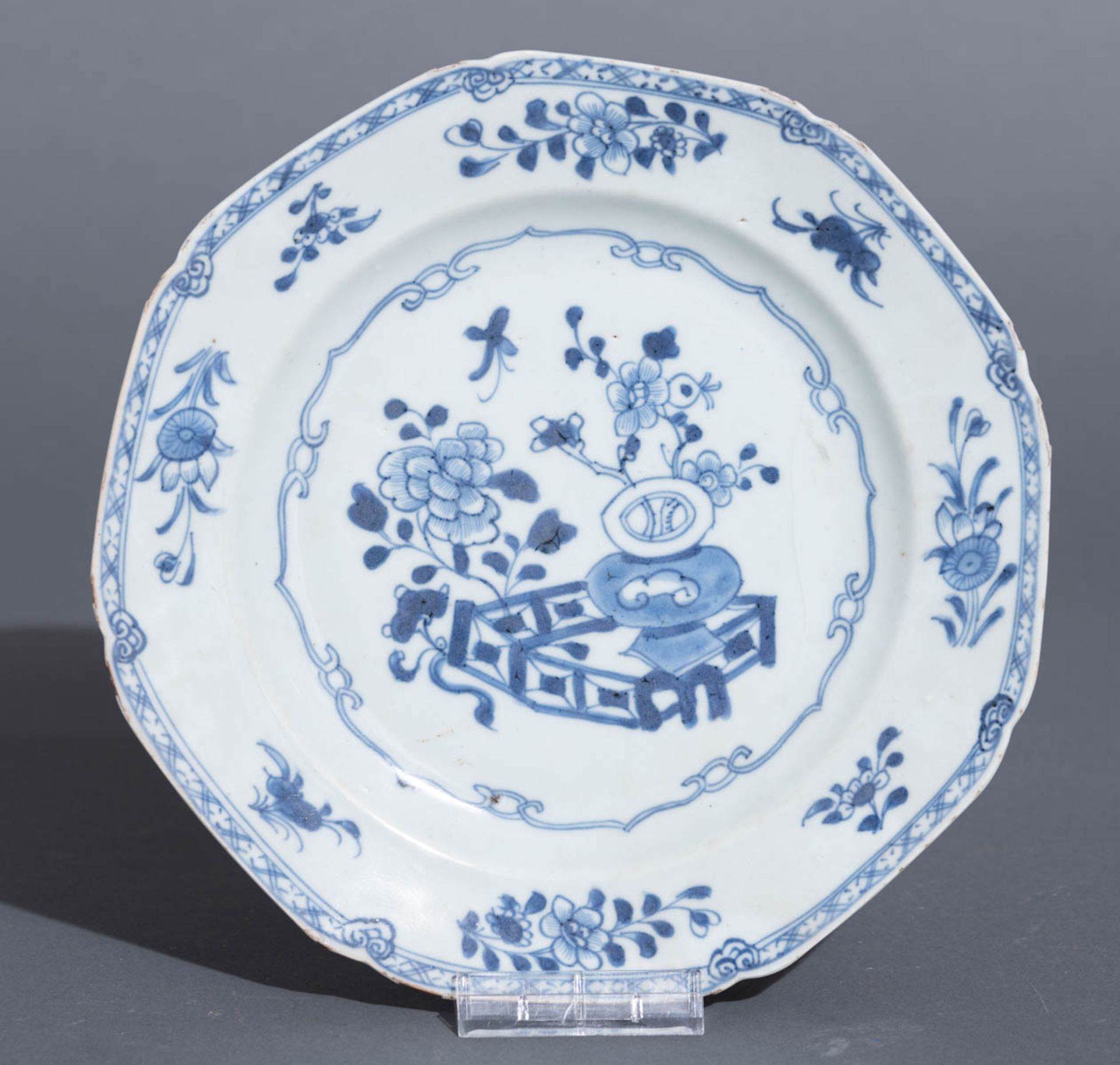 Six Chinese blue and white export porcelain dishes and a ditto octagonal Nanking ware plate - Bild 8 aus 20