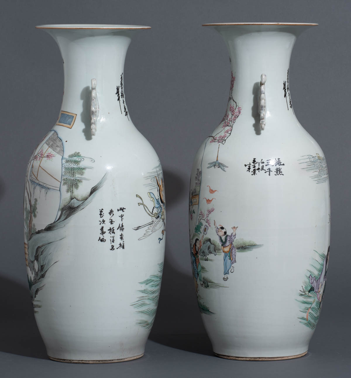 A pair of Chinese Qianjiang cai vases with double decoration - Image 3 of 7