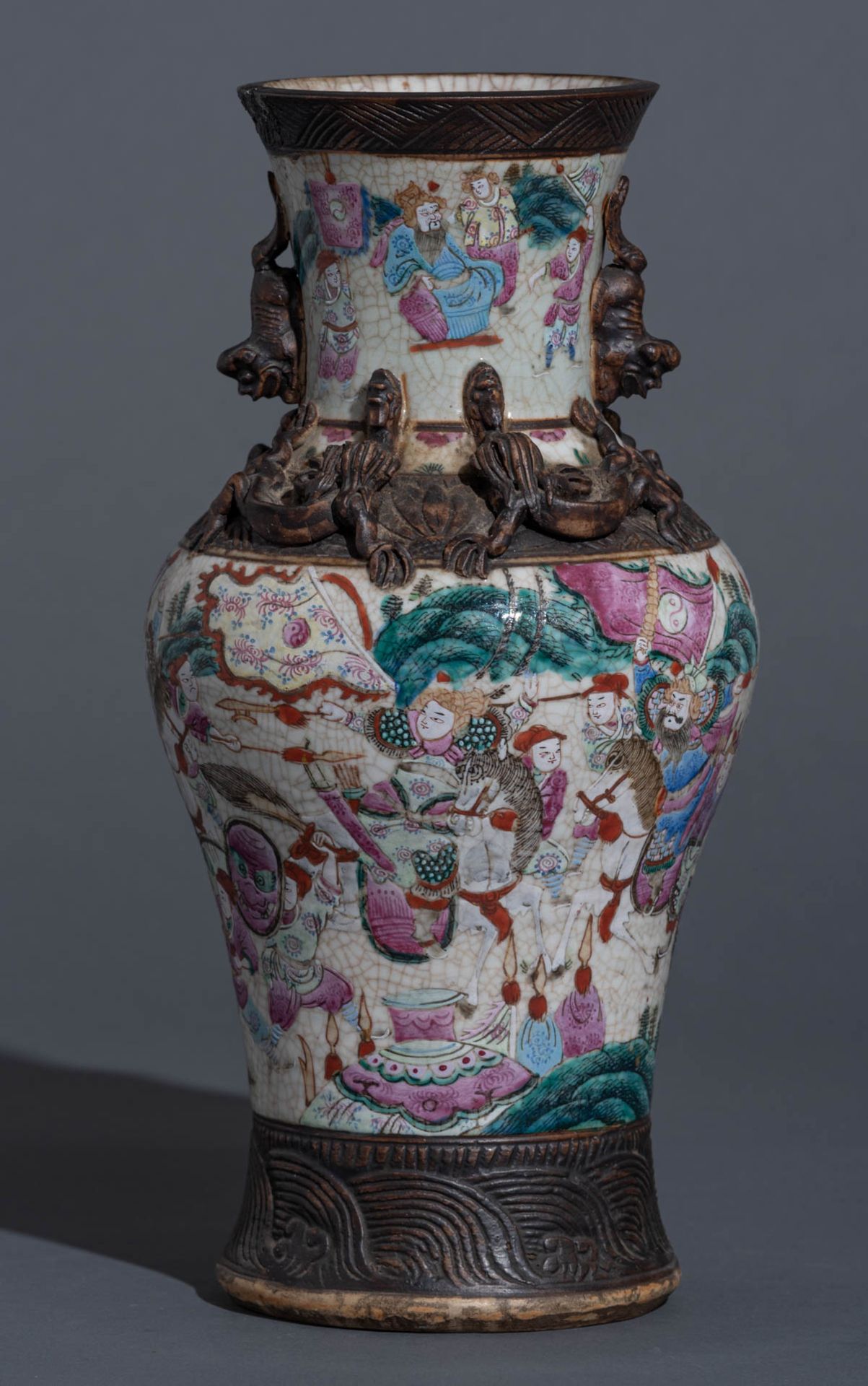 Three Chinese Nanking stoneware vases - Bild 16 aus 20