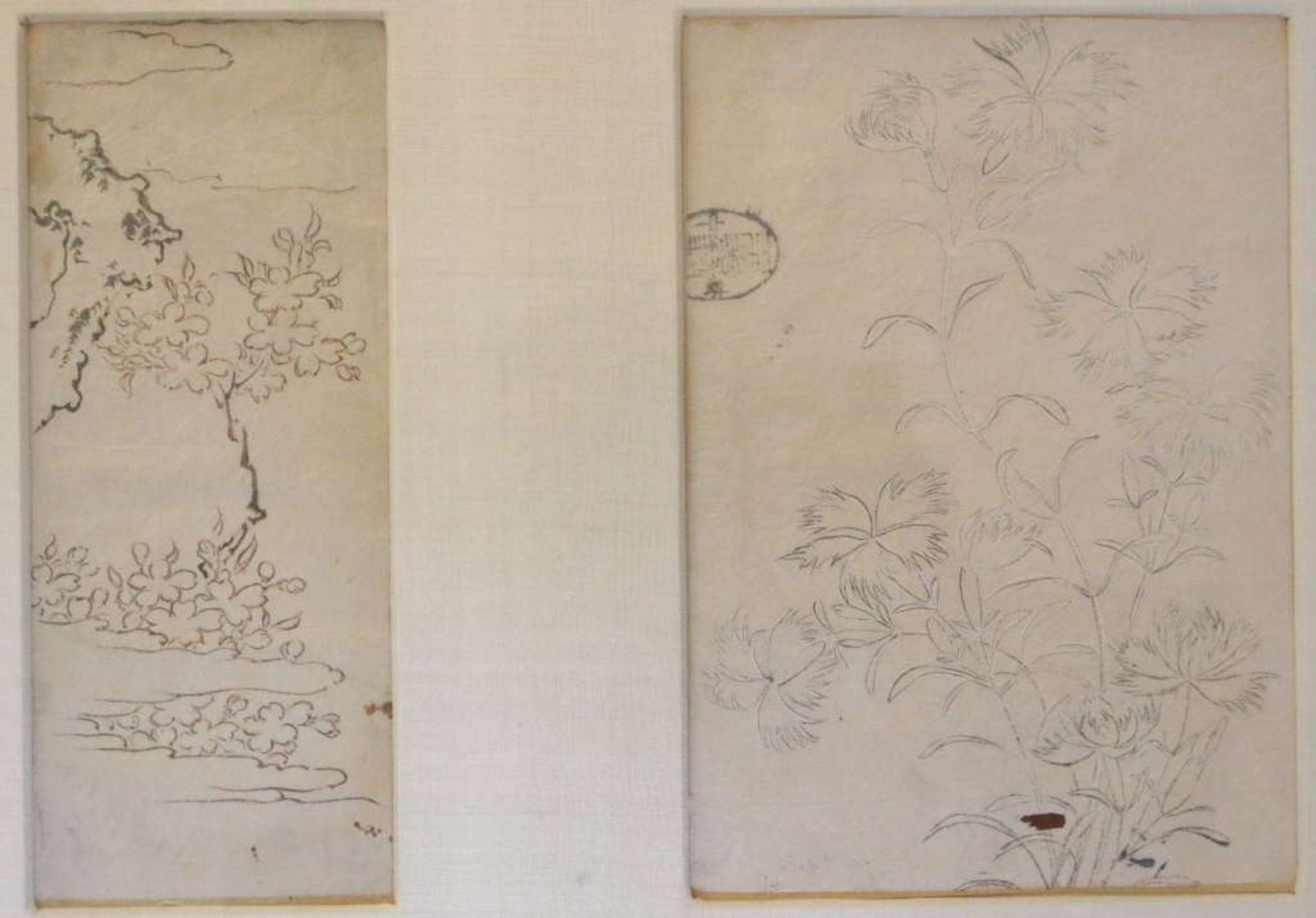 Paar Malereien, 1x Tusche auf Seide, Blütenzweig, Legende und rote Siegelmarke, Maße: ca. 24 x 18 - Bild 2 aus 4