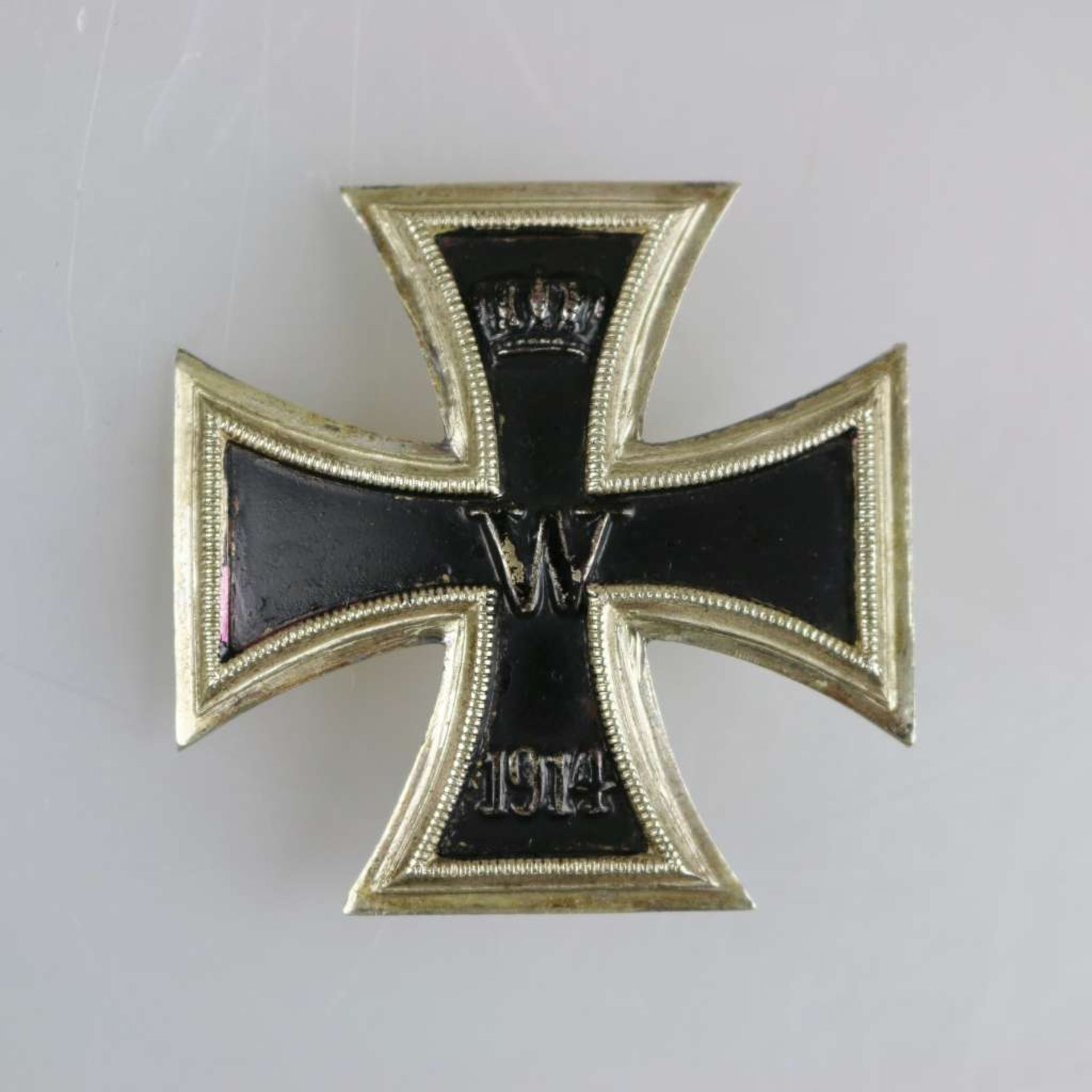 Preußen Eisernes Kreuz 1914 1. Klasse, geschwärzter Eisenkern, ohne Hersteller, leicht gewölbt,