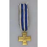 Schaumburg-Lippe Kreuz für Treue Dienste 1914, am Band, Bronze vergoldet, Zustand 2.