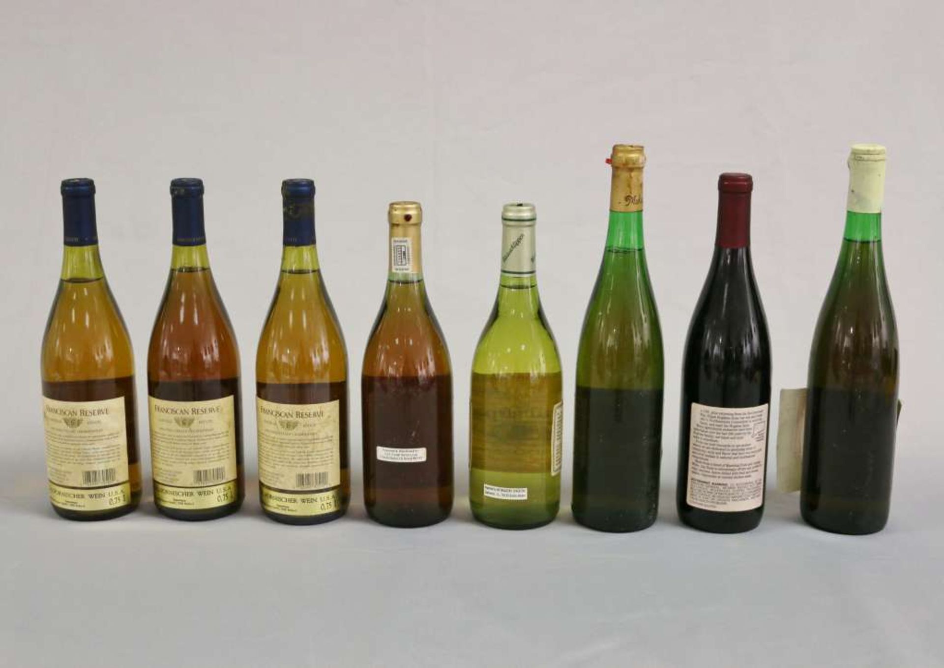 Weißwein u. Rotwein, 8 Flaschen: Californien 3 x Nappa Valley Chardonnay Franciscan reserve 1986; - Image 2 of 2