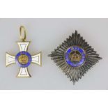 Preußen, Königlicher Kronen-Orden Set 2. Klasse 1869-1916. Kreuz in Gold mit weiß emaillierten