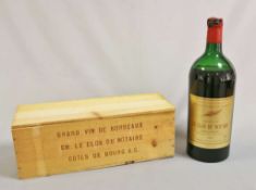 Rotwein, Flasche Château Clos du Notaire Côtes de Bourg 1979, 500 cl, Wachssiegel beschädigt.