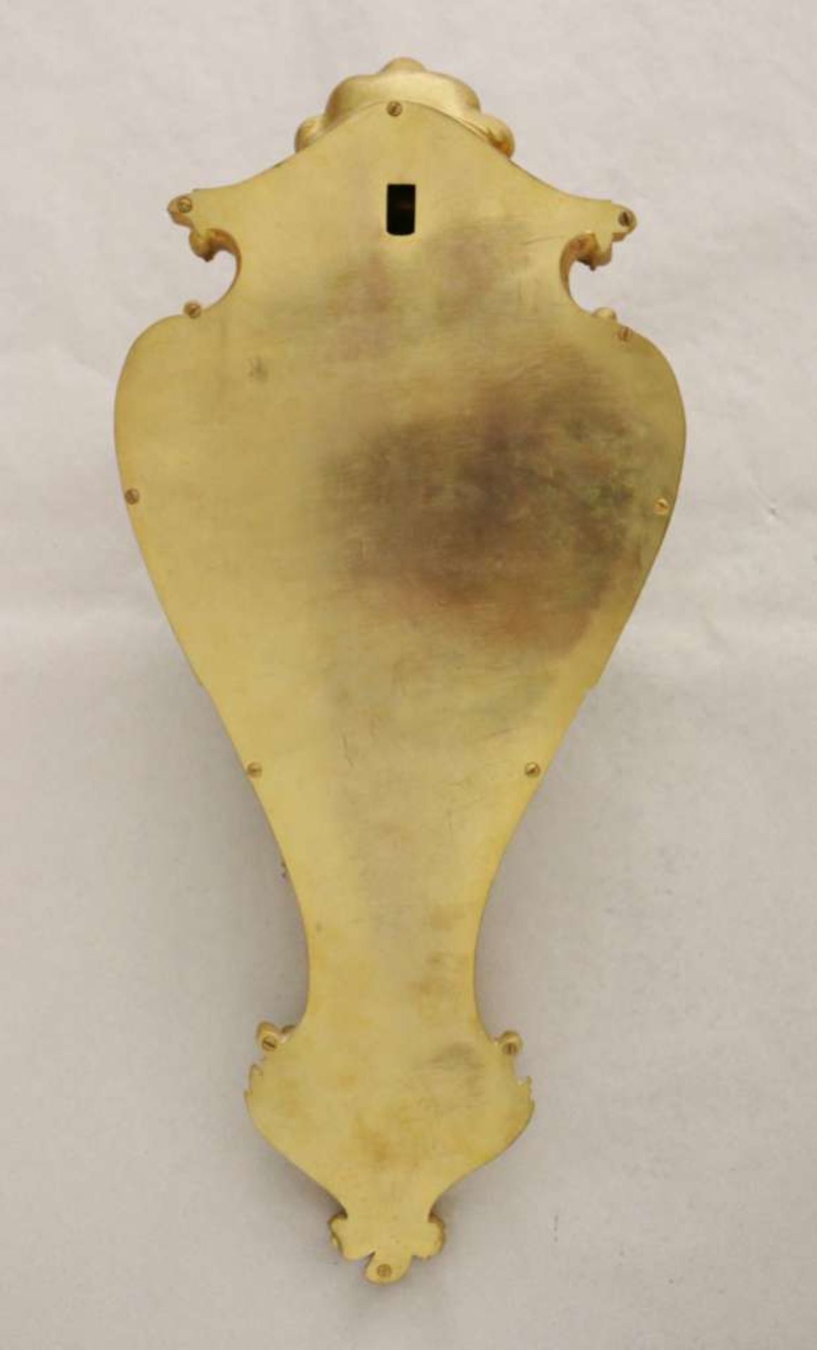 Carteluhr von Crosnier à Paris, 19. Jh., vergoldetes Gehäuse, Emailzifferblatt mit römischen - Bild 2 aus 2