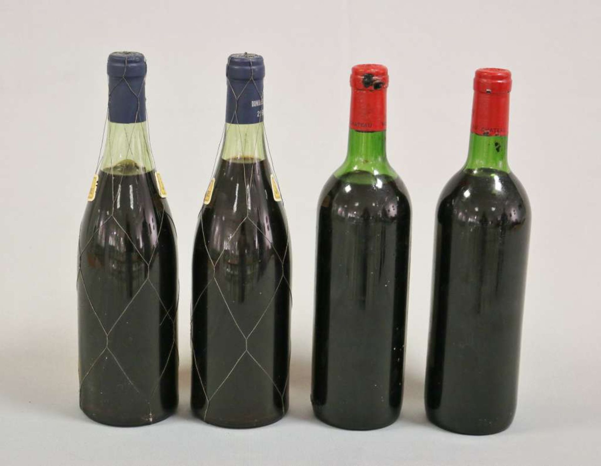 Rotwein, 4 Flaschen: 2x Chateau Chante Alouette La Roseraie, 1976, 73 cl; 2x Pommard du Domaine Clos - Bild 2 aus 2