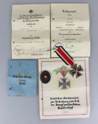 Konvolut eines Gefreiten beim Pionier Bataillon 370, Eisernes Kreuz 2. Klasse mit Urkunde und