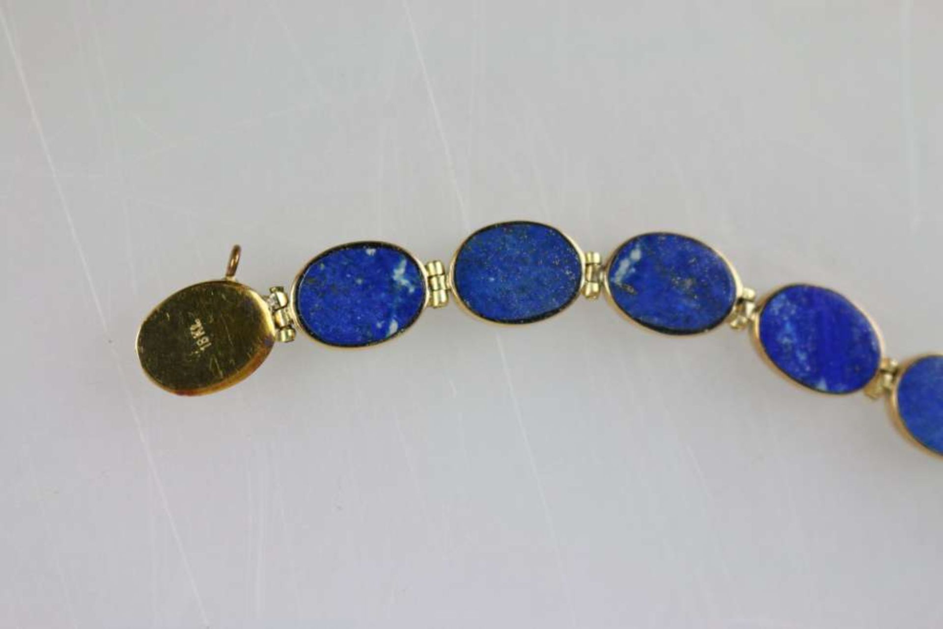 Schmuckset, bestehend aus Halskette, Armband und einem Paar Ohrstecker, 18 K Gelbgold mit - Bild 4 aus 4