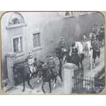 Fotographie von 1910, Kaiser Wilhelm II mit Gefolge beim Ausritt, wohl aufgenommen in Bad Homburg