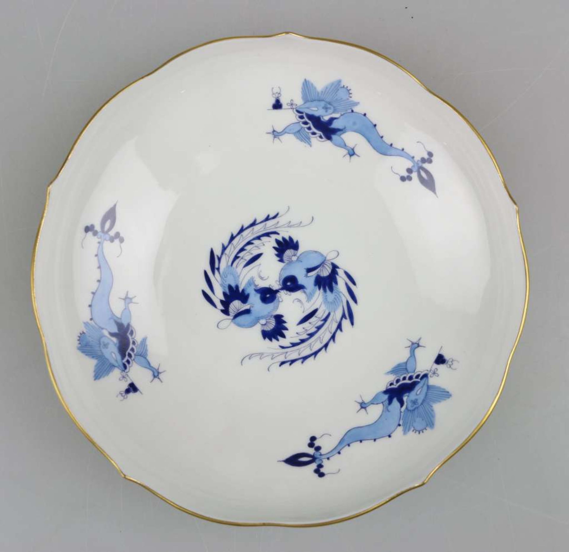 Meissen Kaffeegedeck "Blauer Drache" mit Goldrand um 1900, Form Neuer Ausschnitt, unterglasurblaue - Bild 2 aus 3