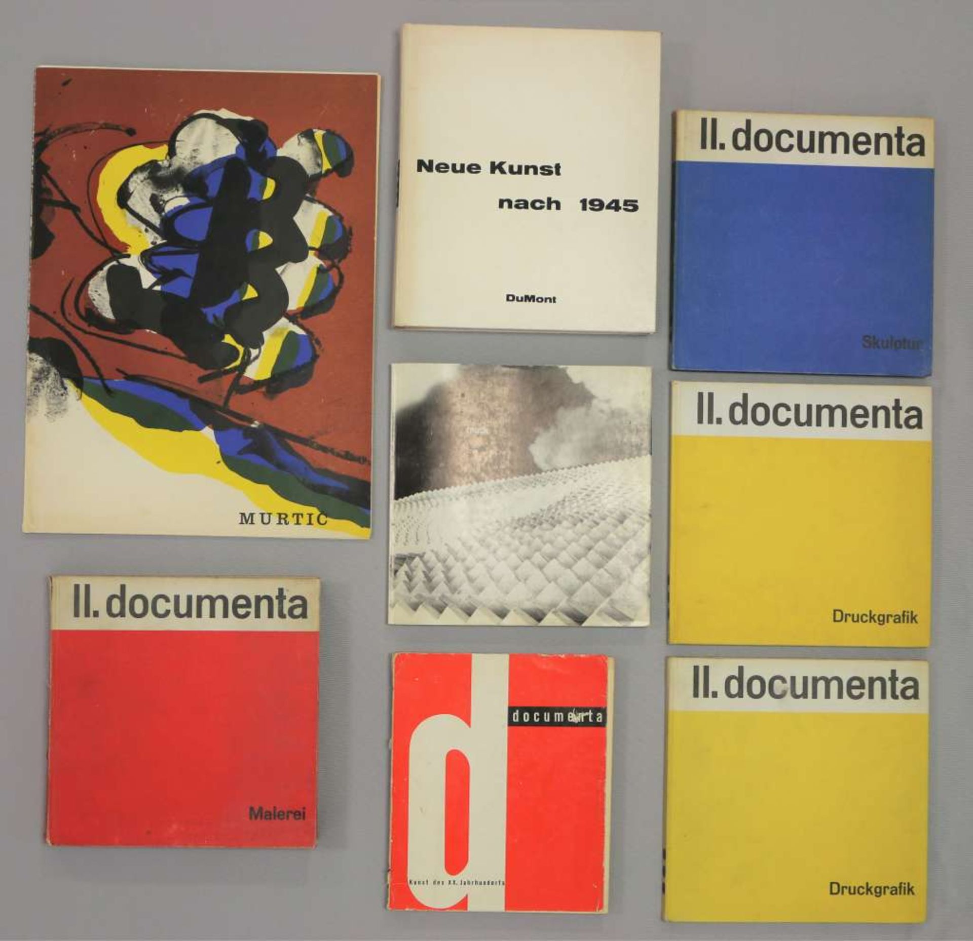 Konvolut Kataloge: Ausst.kat. documenta, Kunst des XX. Jahrhunderts, 1955; 4x Ausst.kat. II.