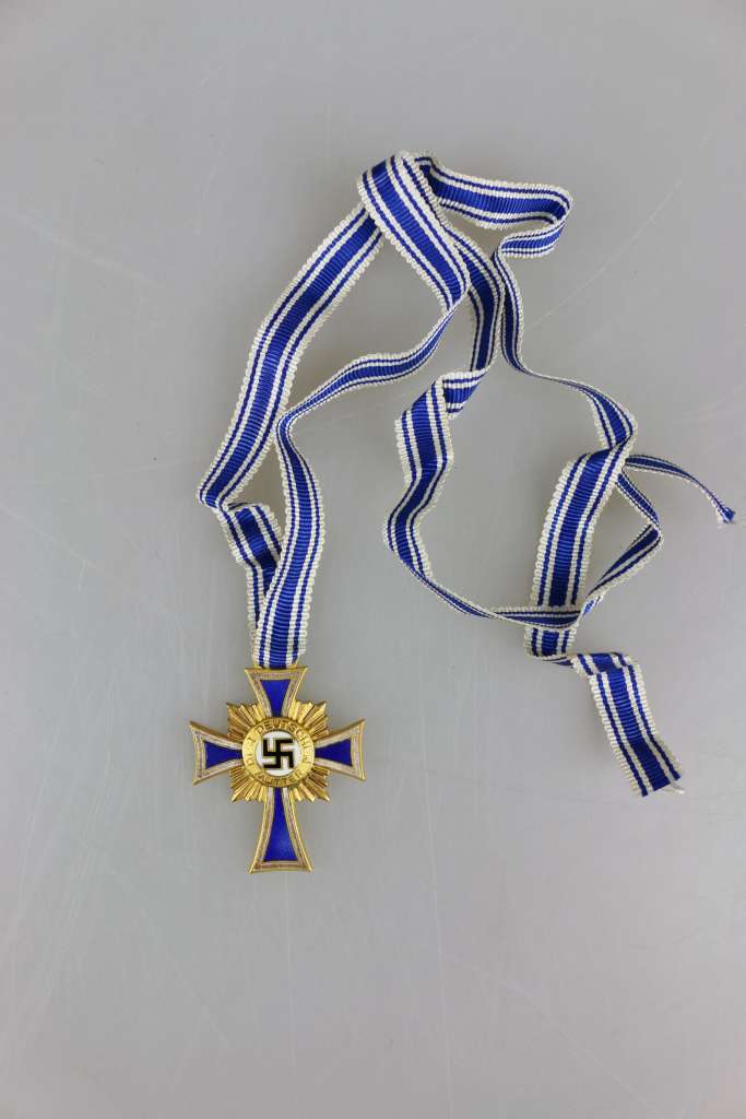 Mutterkreuz in Gold am Band, im original Verleihungsetui des Herstellers Carl Poellath, - Image 5 of 6