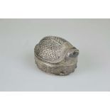 Kambodscha, Betheldose in Form einer Schildkröte, Silber (säuregeprüft), frühes 20. Jh.,