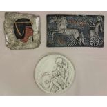 Drei Replika der Antike, Ägypten und Griechenland, 20. Jh., Keramik- und Kunstguss, teils